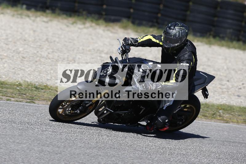 /07 09.04.2026 Cornu Master School ADR/Gruppe blau/8